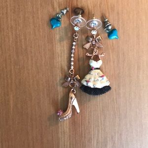 Betsey Johnson Doll Days of Summer earring set